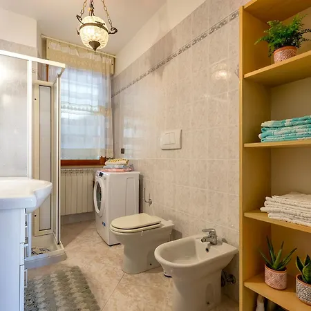 A&f House Apartment *